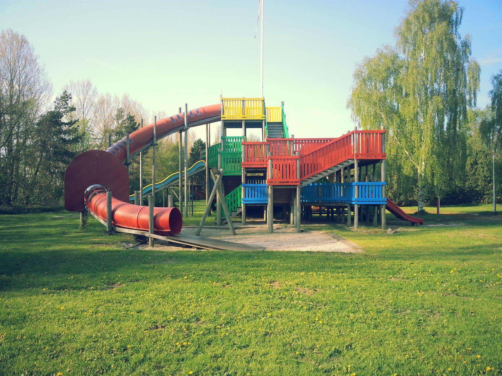 Marielyst Feriepark & Camping Boto By Екстер'єр фото